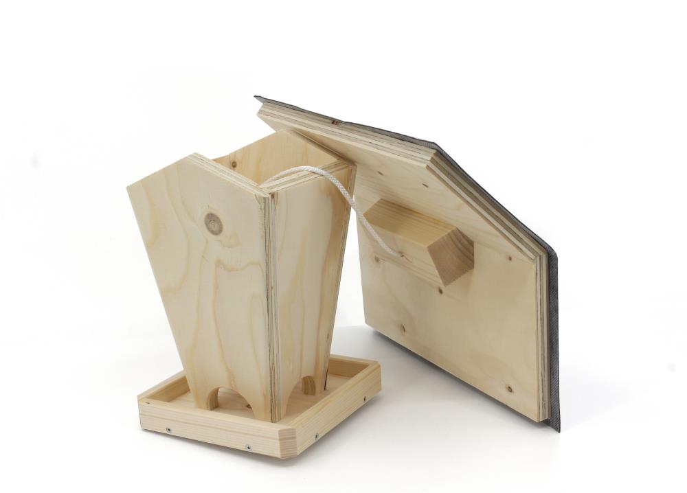 Futtersilo aus Holz